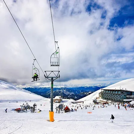 View Σαλέ Αράχωβα